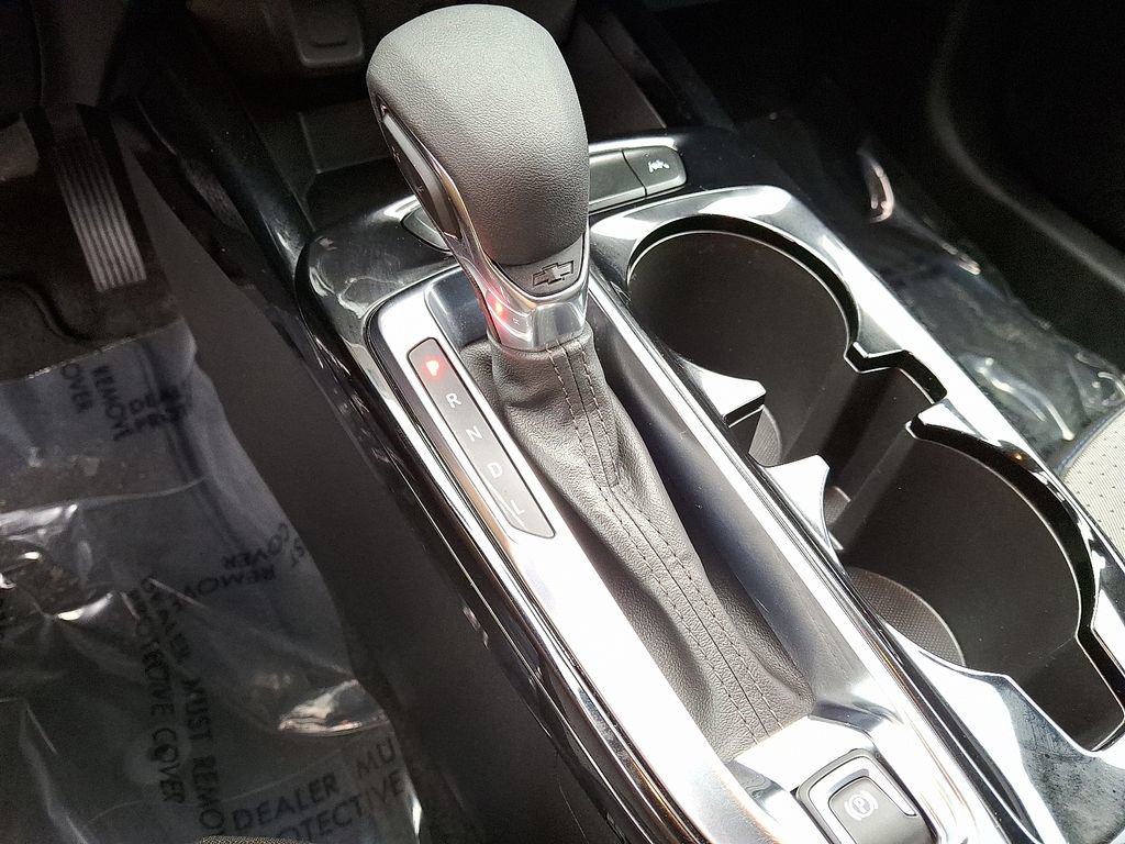 Used 2025 Chevrolet Trax LT image 14