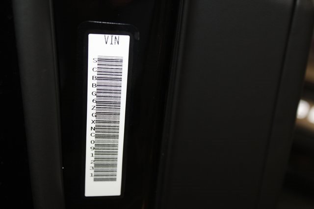 Used 2022 Bentley Flying Spur V8 image 39