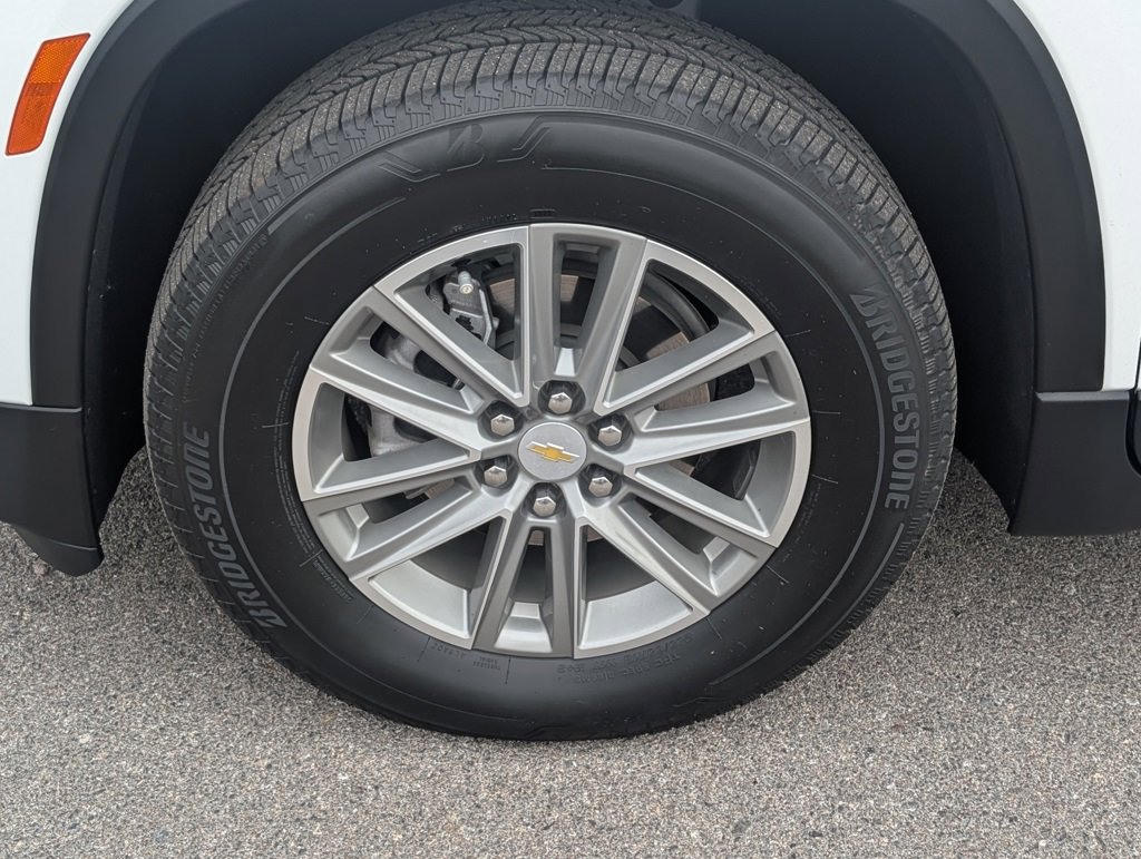 Certified 2023 Chevrolet Traverse LT image 24