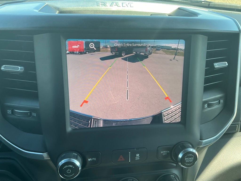 Used 2024 RAM 3500 Big Horn image 29