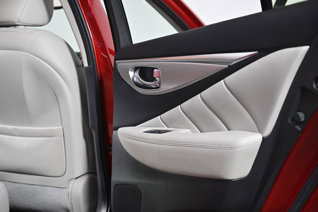 Used 2023 INFINITI Q50 Luxe w/ Cargo Package image 32