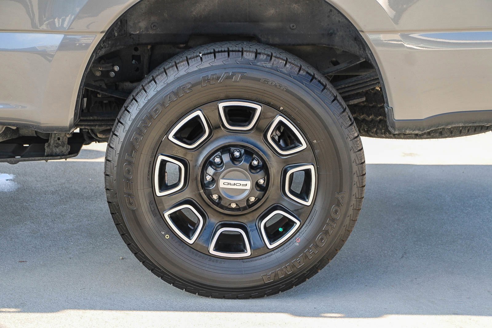 Used 2024 Ford F350 Platinum image 10