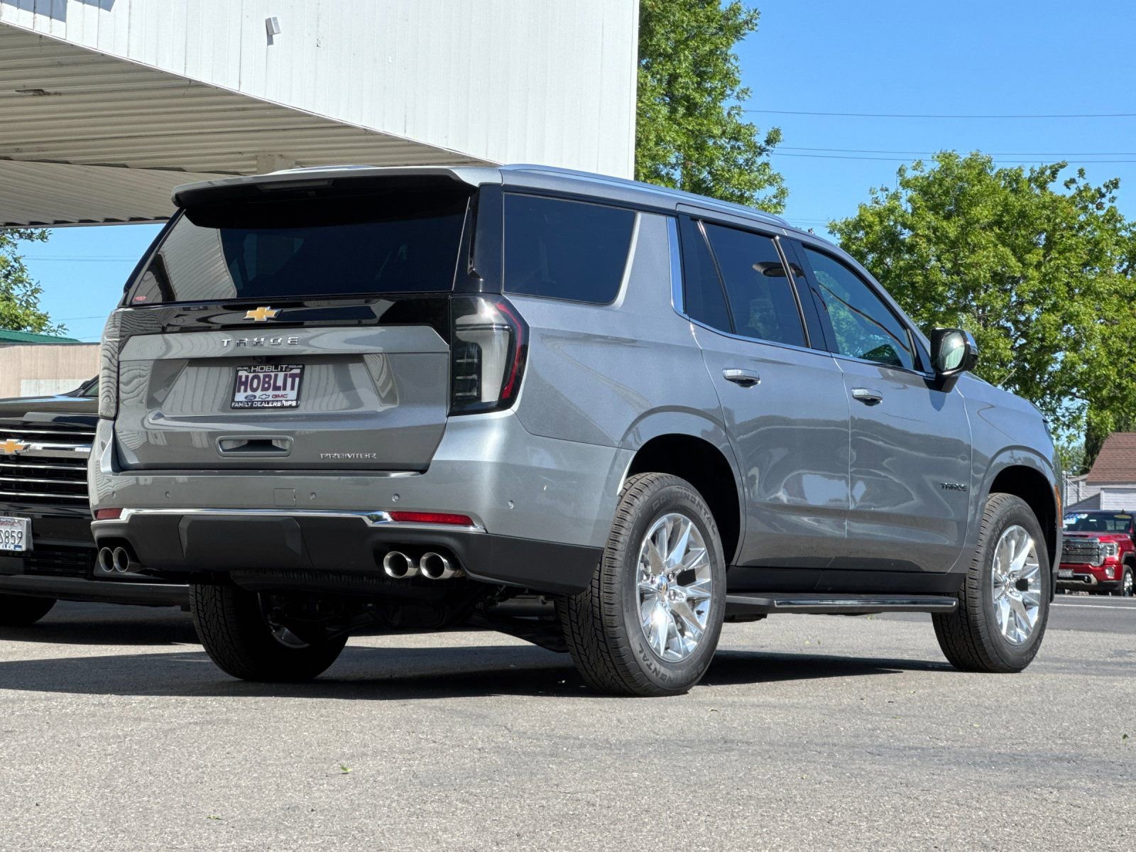 New 2026 Chevrolet Tahoe Premier w/ Sun And Tow Package AWD/4WD image 3