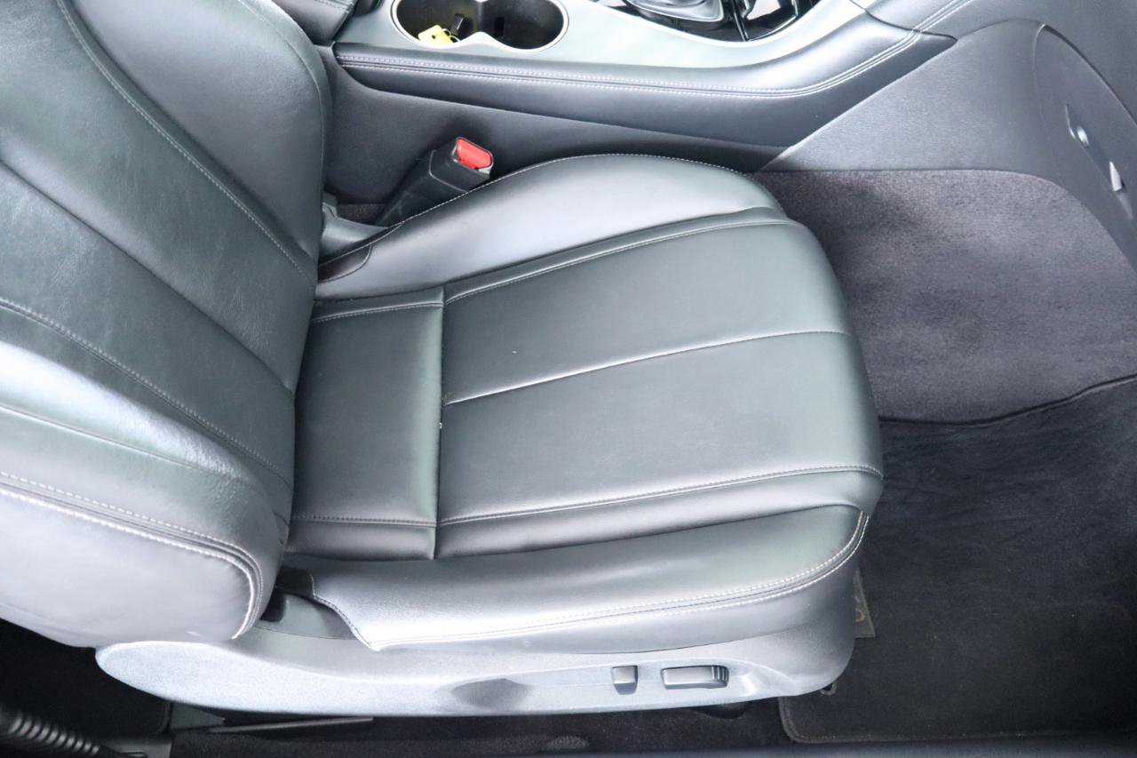 Used 2018 INFINITI Q60 3.0t Luxe RWD image 34
