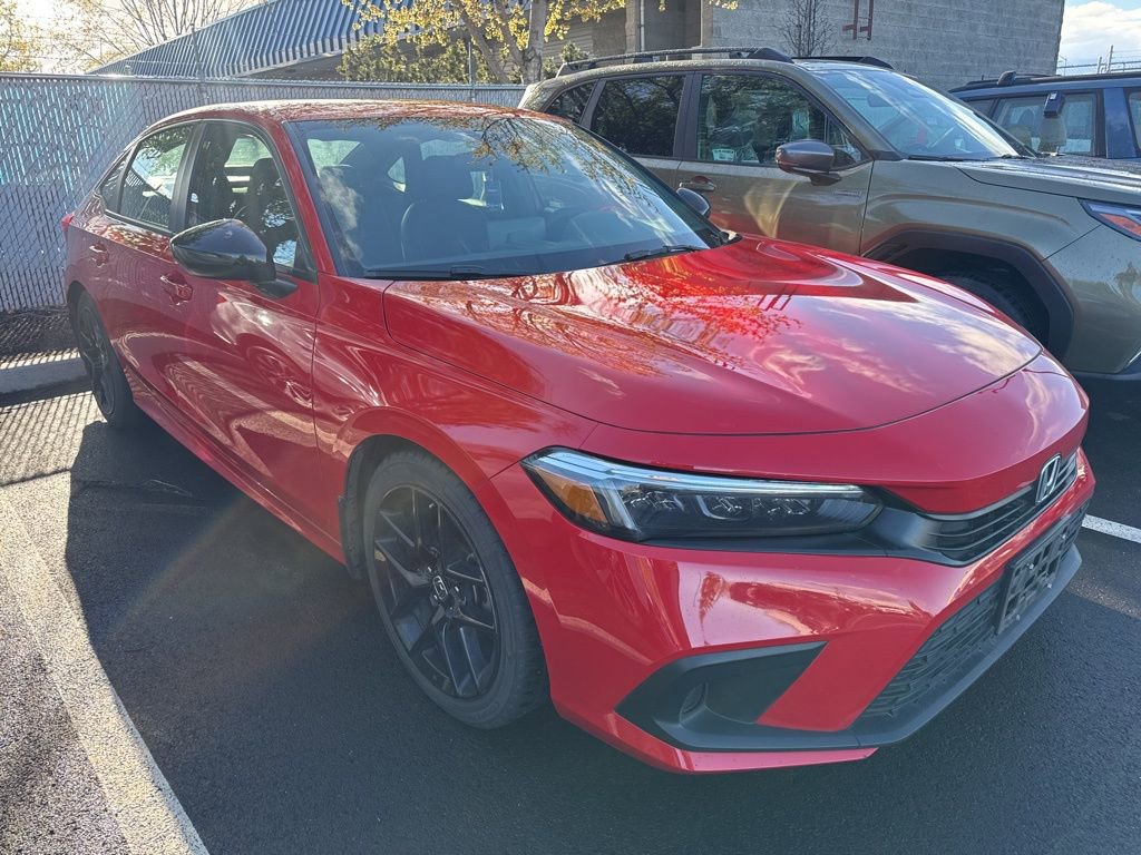 Used 2023 Honda Civic Sport image 4