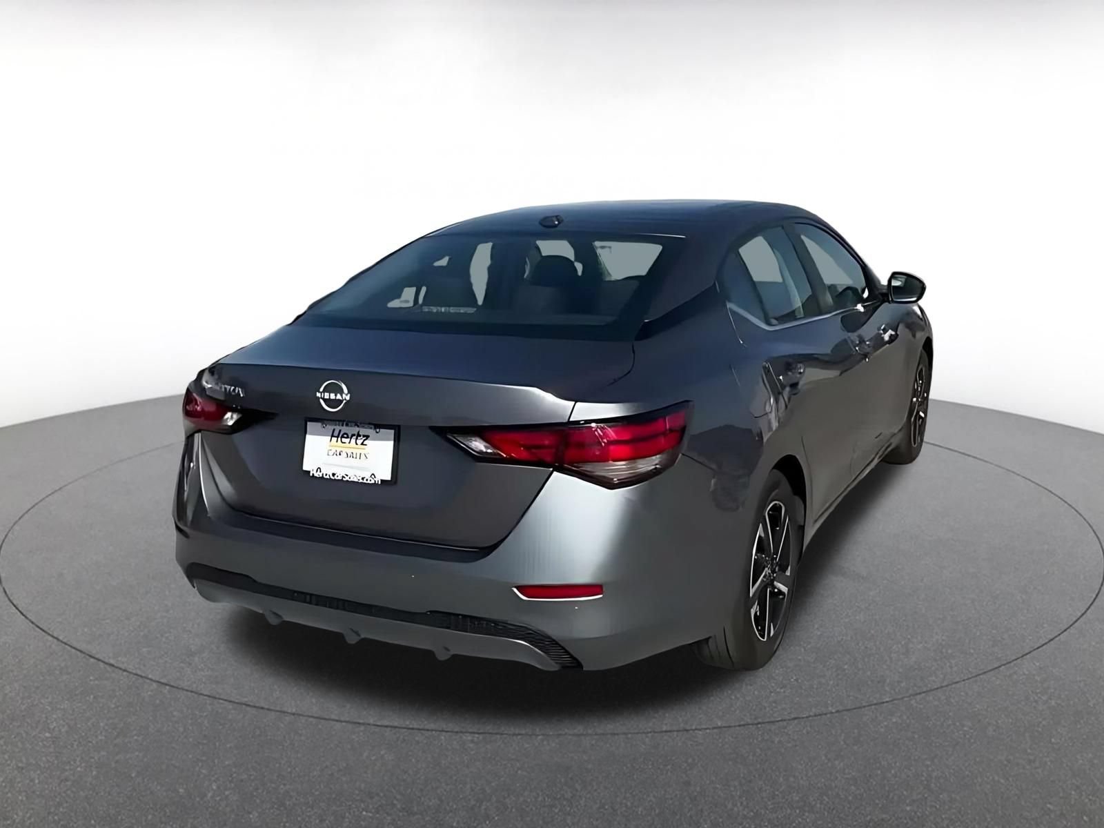 Used 2025 Nissan Sentra SV FWD image 15