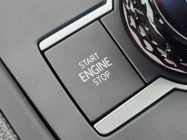 New 2026 Volkswagen Tiguan SE image 20