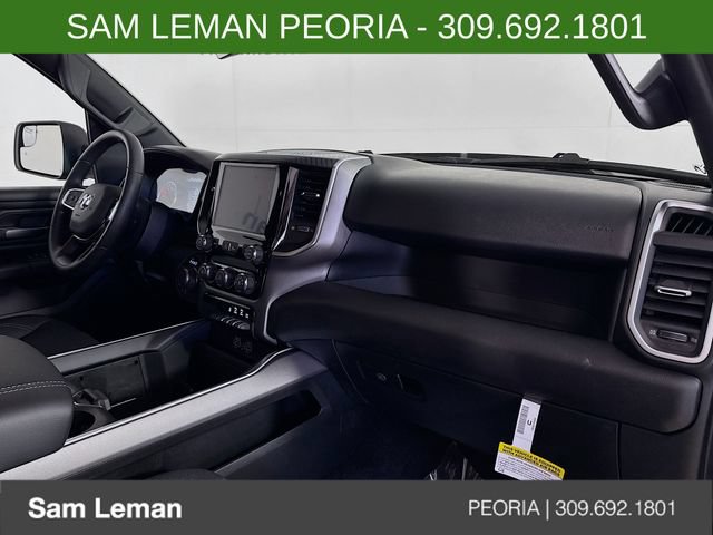 New 2026 RAM 1500 Express AWD/4WD image 26