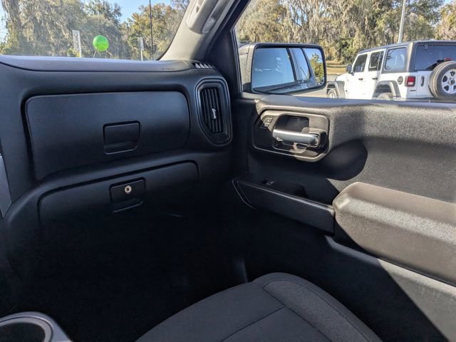 Used 2022 Chevrolet Silverado 1500 Custom image 15