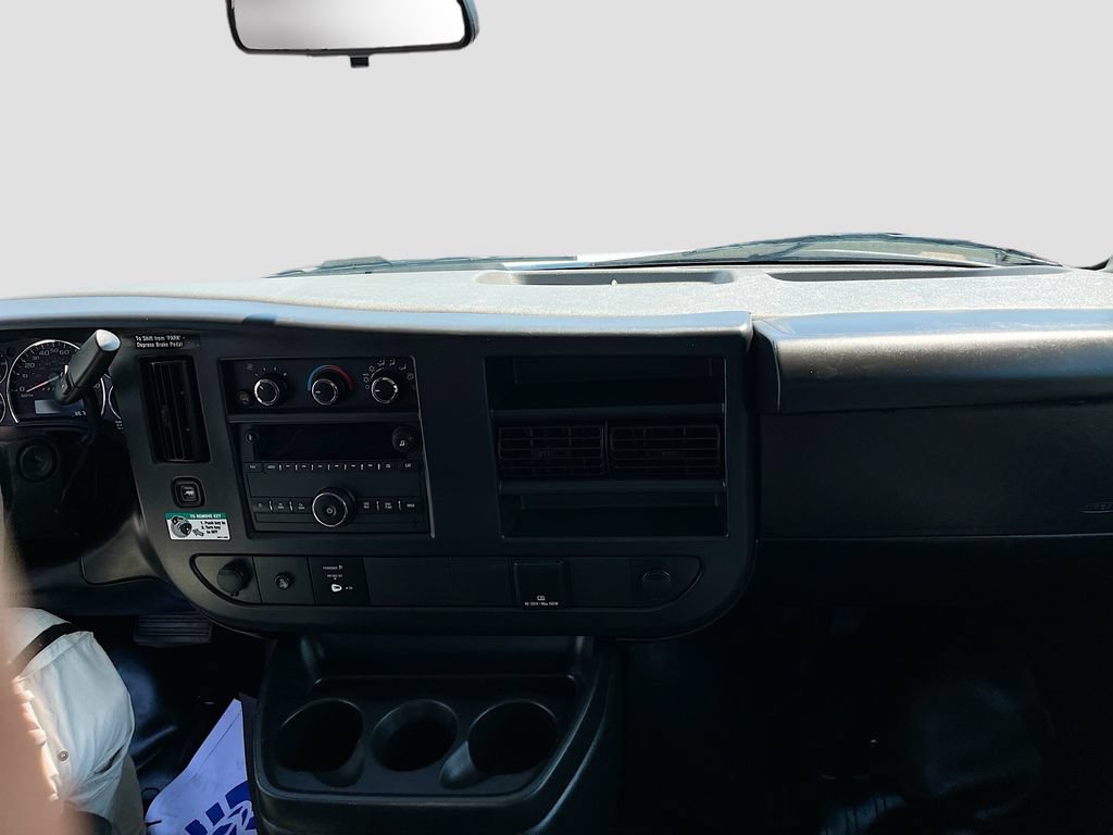 Used 2024 Chevrolet Express 2500 w/ Driver Convenience Package RWD image 20