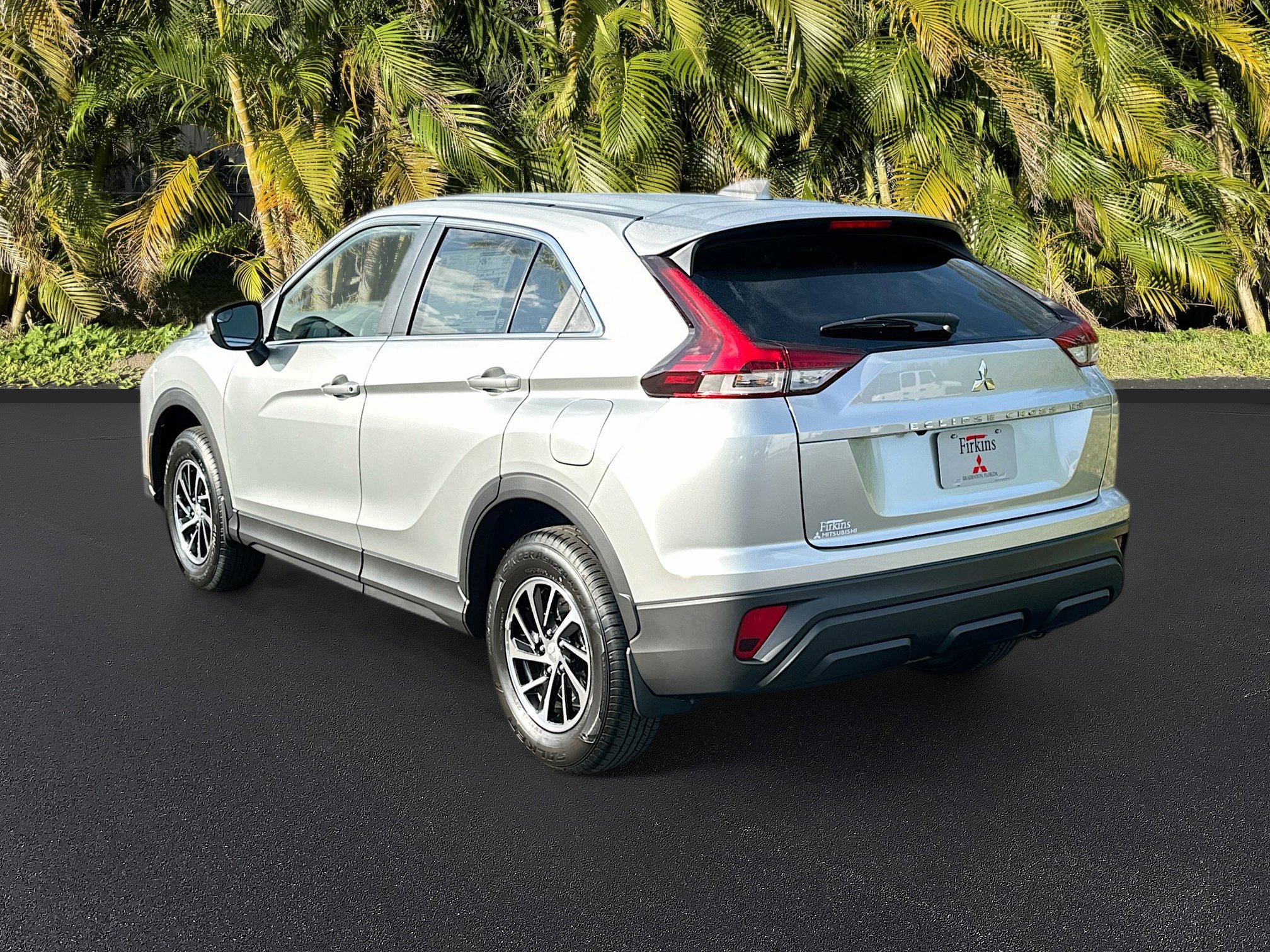 New 2026 Mitsubishi Eclipse Cross ES image 3