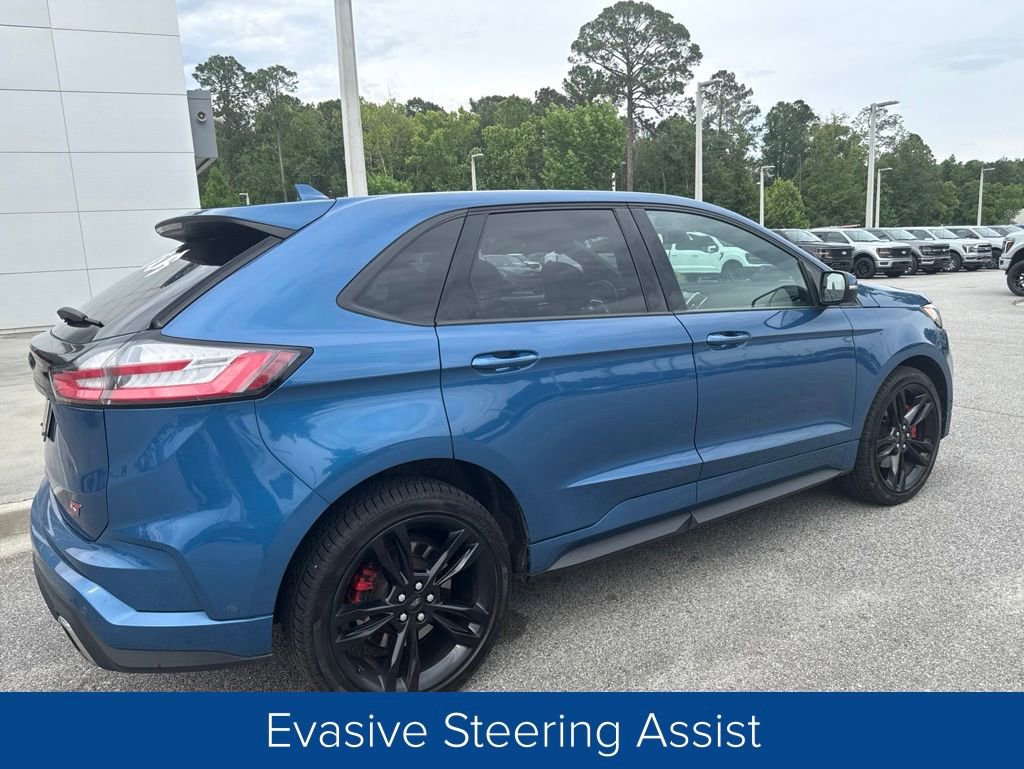 Used 2019 Ford Edge ST w/ Equipment Group 401A AWD/4WD image 7