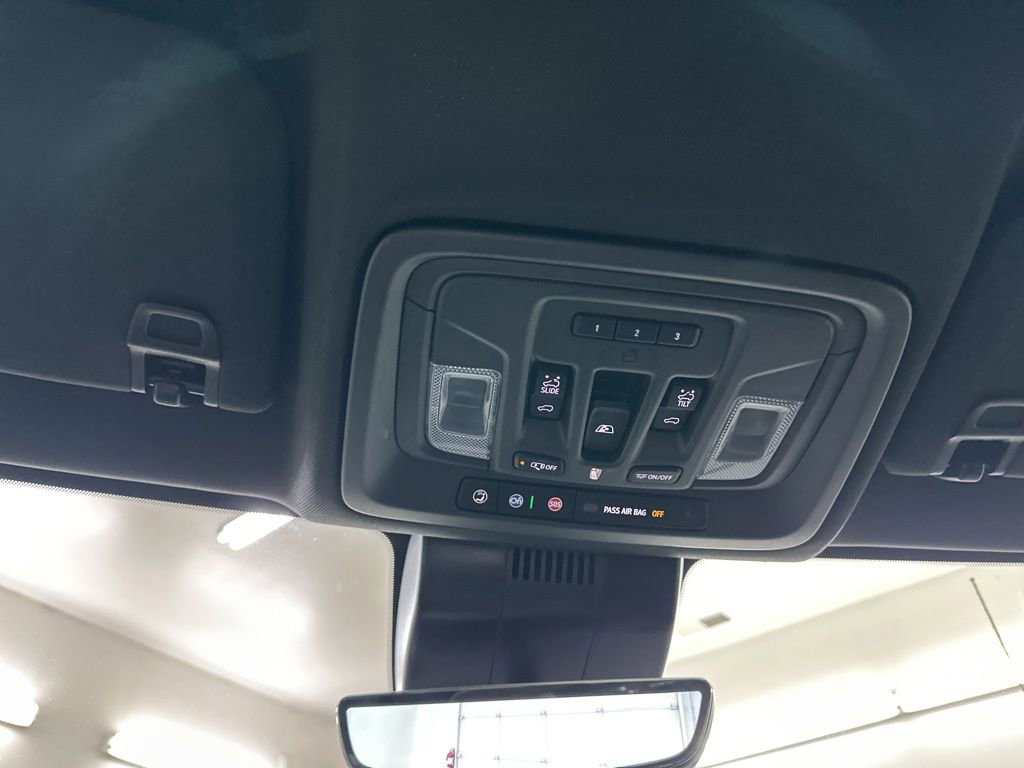 Certified 2024 Chevrolet Silverado 1500 High Country image 42