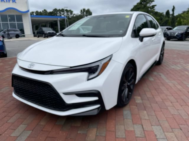Used 2024 Toyota Corolla XSE FWD image 1