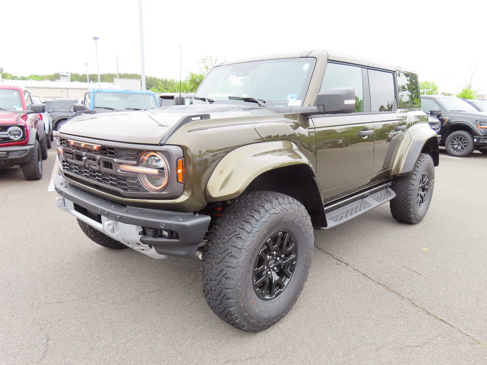 New 2026 Ford Bronco Raptor AWD/4WD image 3