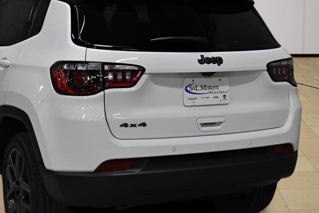 New 2026 Jeep Compass Limited w/ Sun, Sound & Navigation Group AWD/4WD image 35
