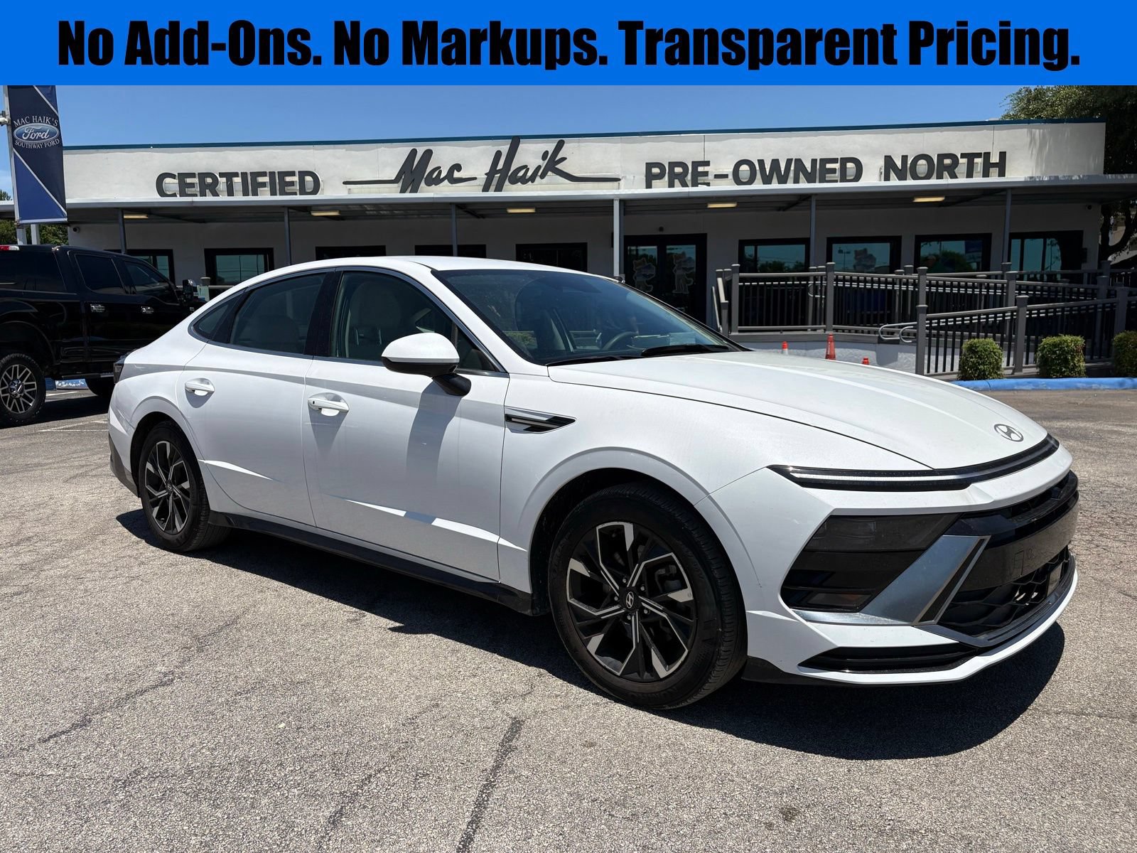 Used 2025 Hyundai Sonata SEL FWD image 1