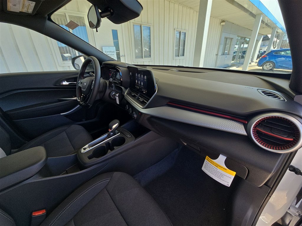 New 2026 Chevrolet Trax RS w/ Driver Confidence Package image 26