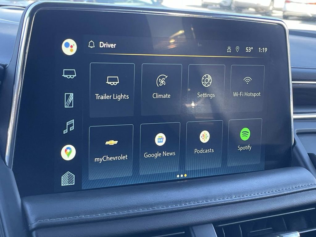 Used 2022 Chevrolet Suburban Z71 image 22