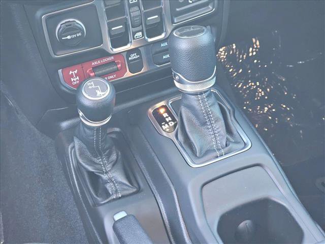 New 2025 Jeep Gladiator Mojave w/ Convenience Group image 12