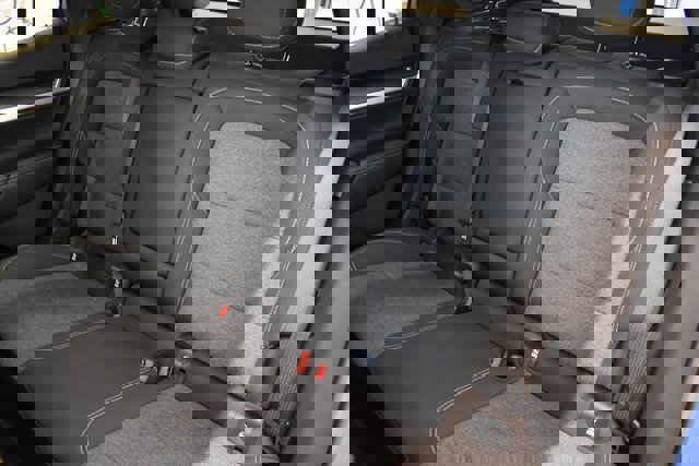 Used 2025 GMC Terrain Elevation w/ Technology Package II image 7