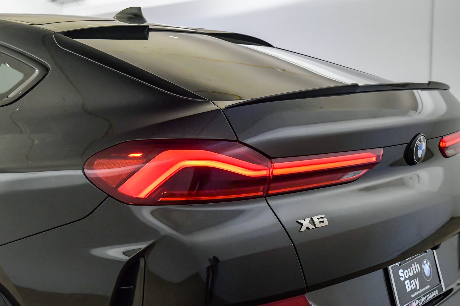 Certified 2023 BMW X6 M50i w/ Executive Package AWD/4WD image 12