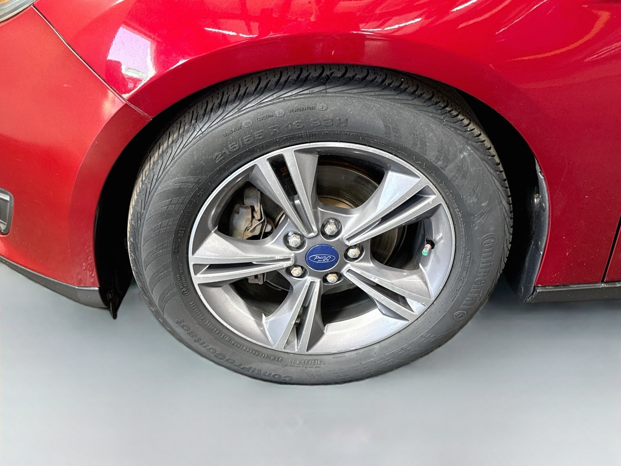 Used 2017 Ford Focus SE FWD image 37