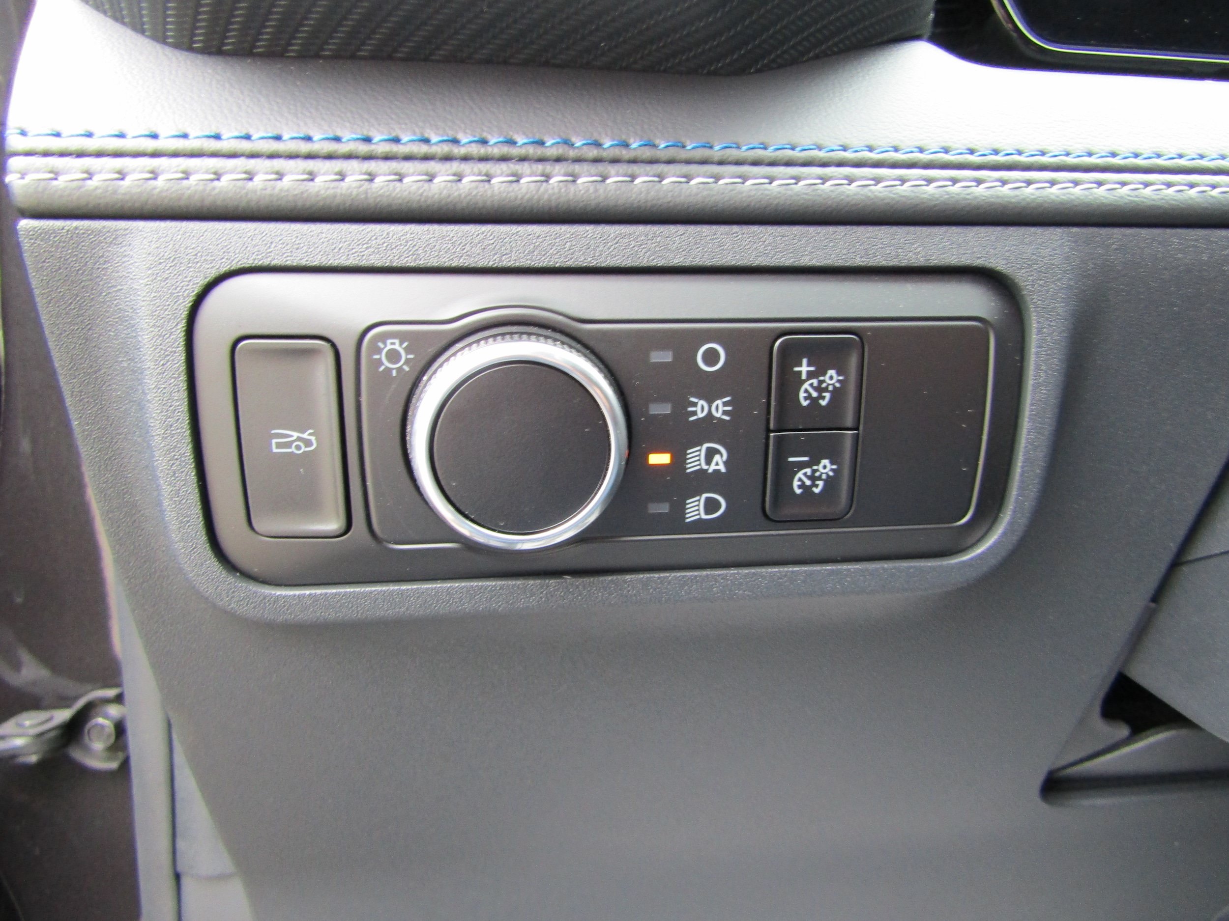 Used 2024 Ford Mustang GT Premium RWD image 17