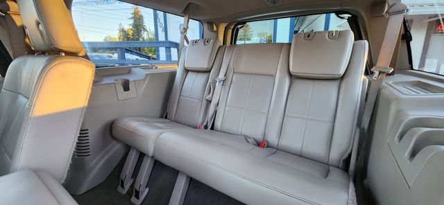 Used 2014 Lincoln Navigator L 4WD image 10