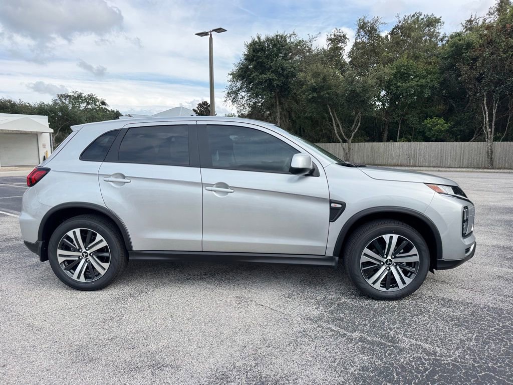 New 2025 Mitsubishi Outlander Sport ES image 9