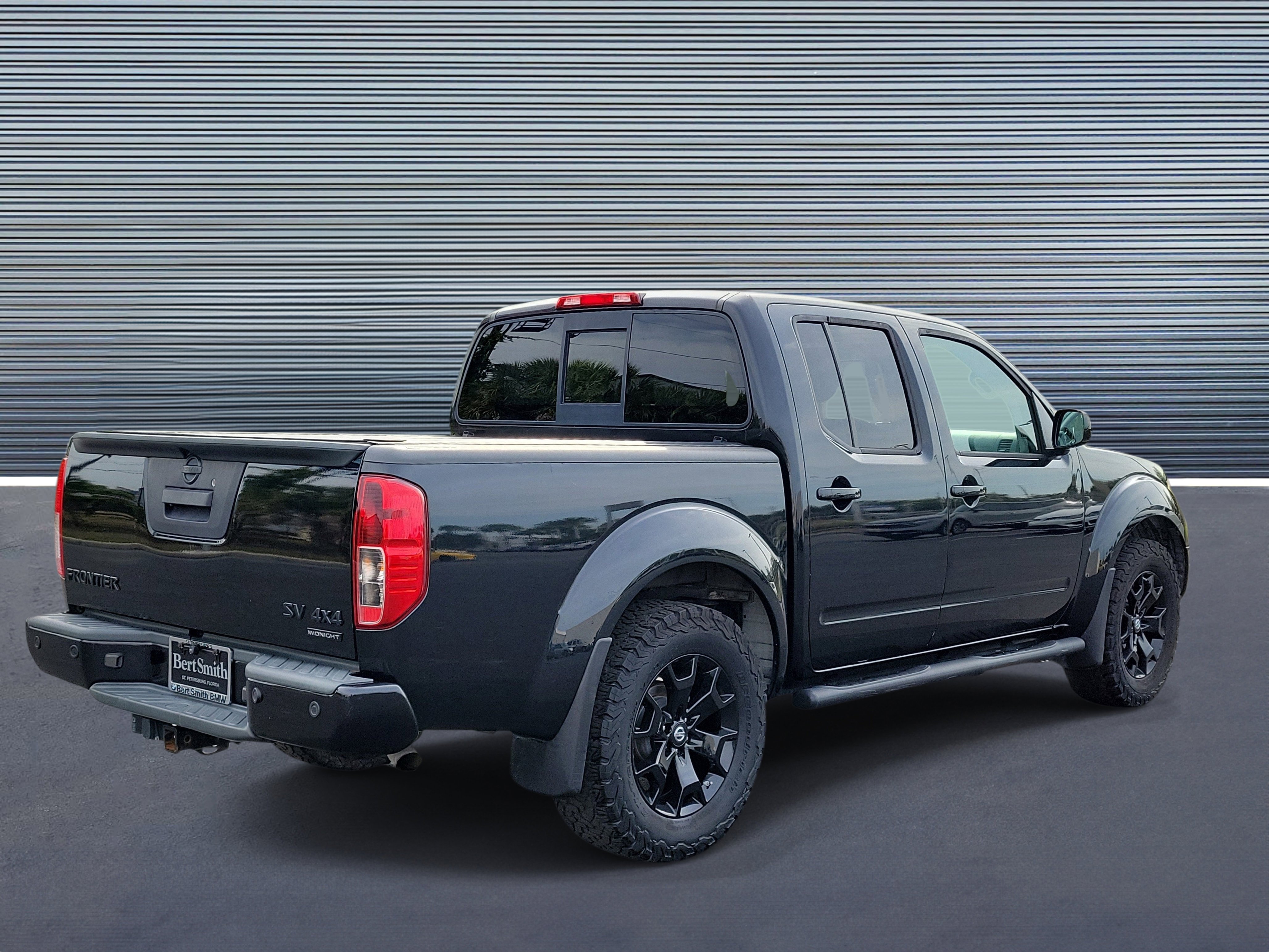 Used 2019 Nissan Frontier SV w/ Value Truck Package AWD/4WD image 3