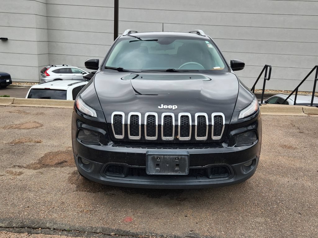 Used 2017 Jeep Cherokee Latitude w/ Safety/Convenience Group AWD/4WD image 18