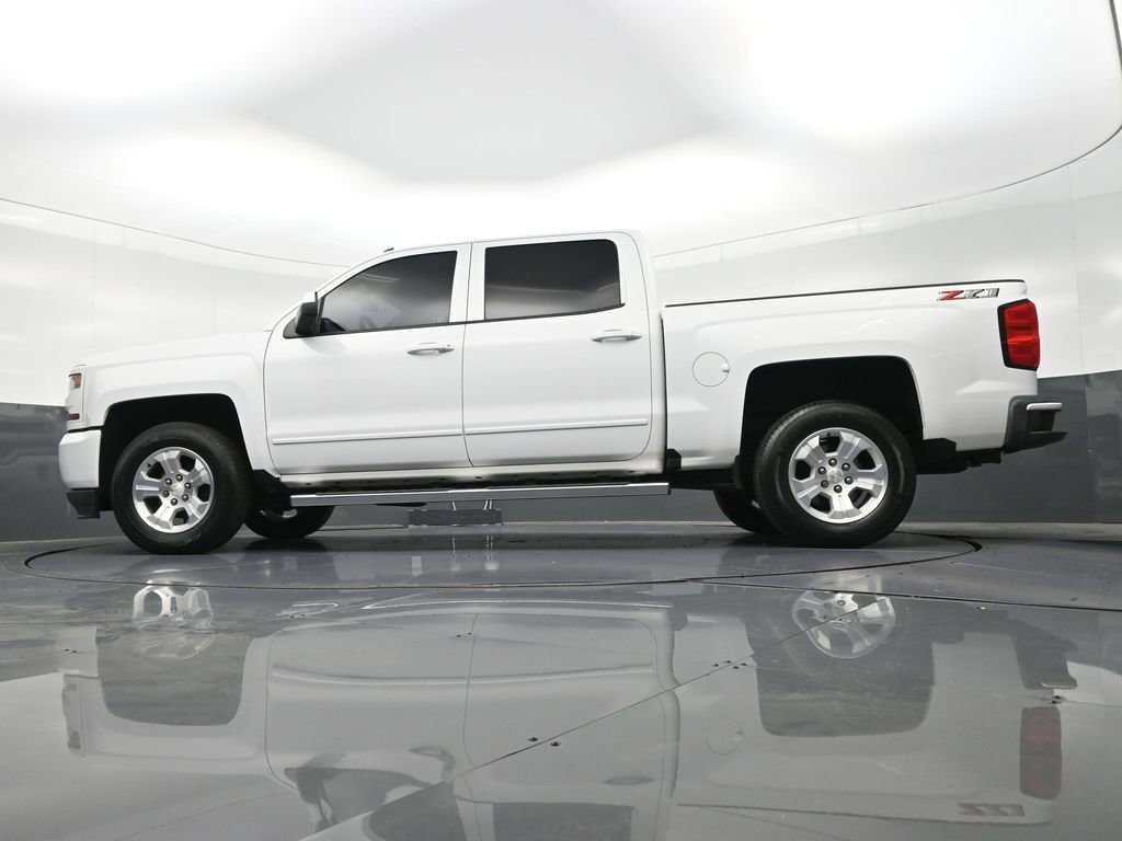 Used 2018 Chevrolet Silverado 1500 LT w/ All Star Edition image 24