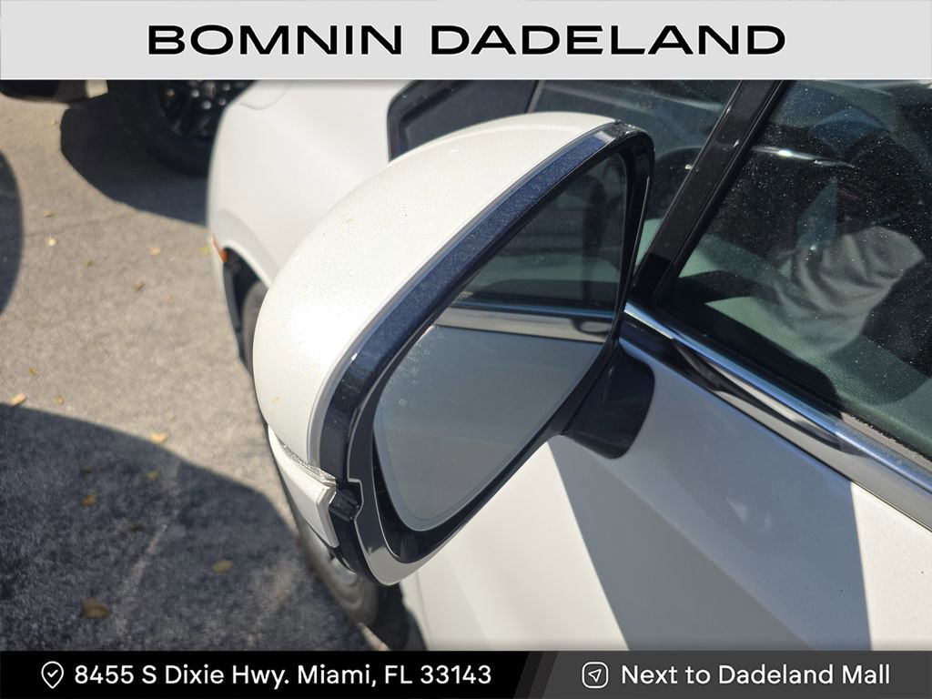 Used 2023 Honda Odyssey Elite image 8