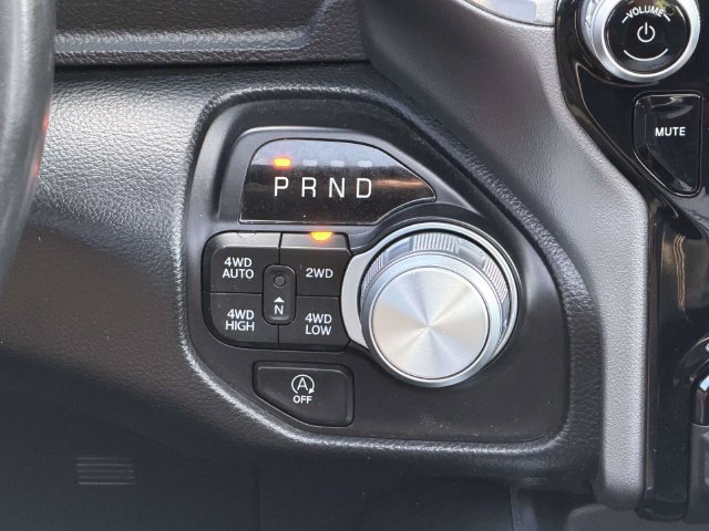 Used 2023 RAM 1500 Laramie AWD/4WD image 23