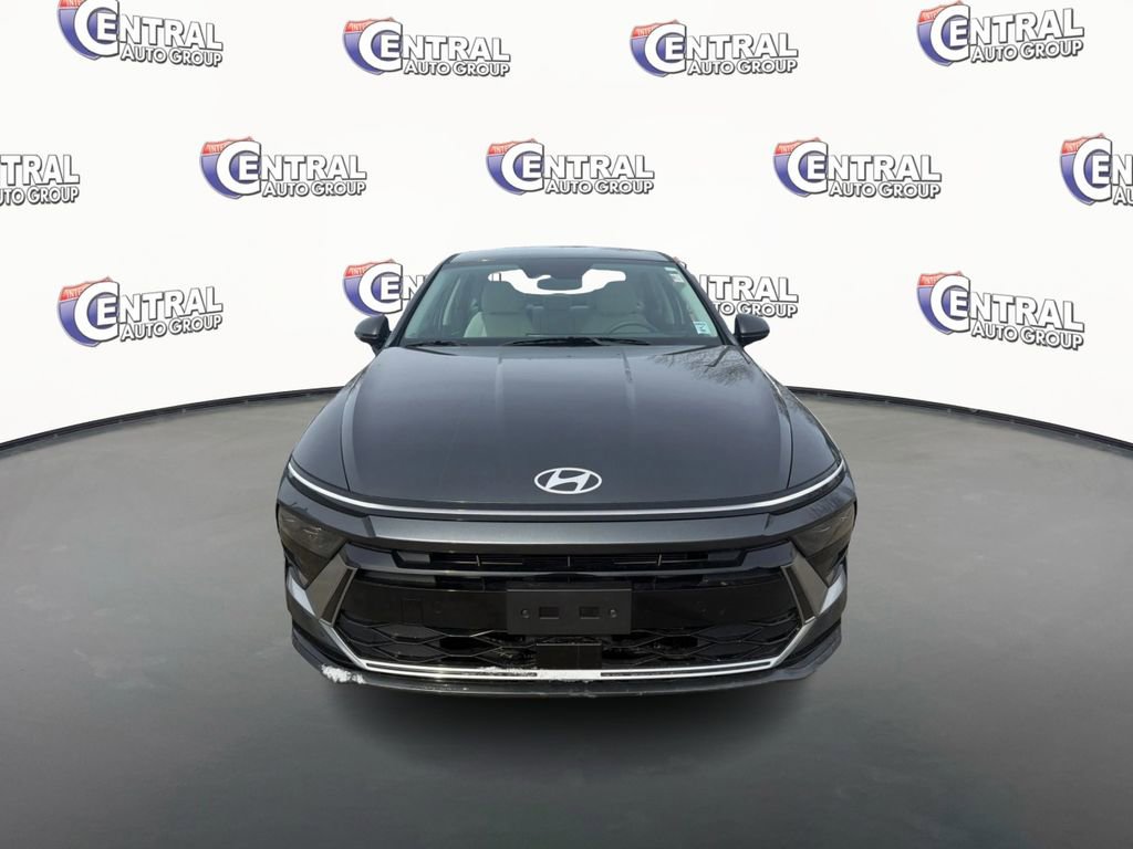Certified 2024 Hyundai Sonata SEL image 2