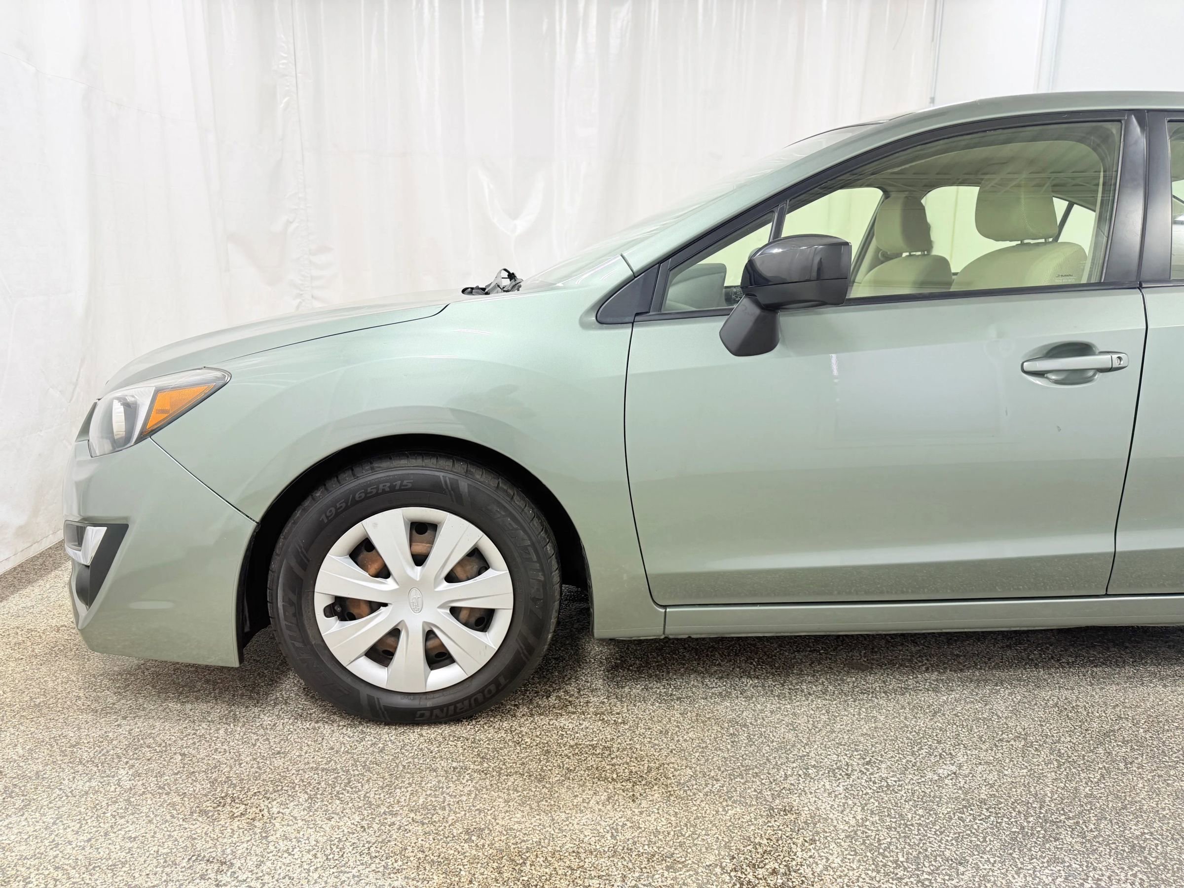 Used 2016 Subaru Impreza 2.0i image 4