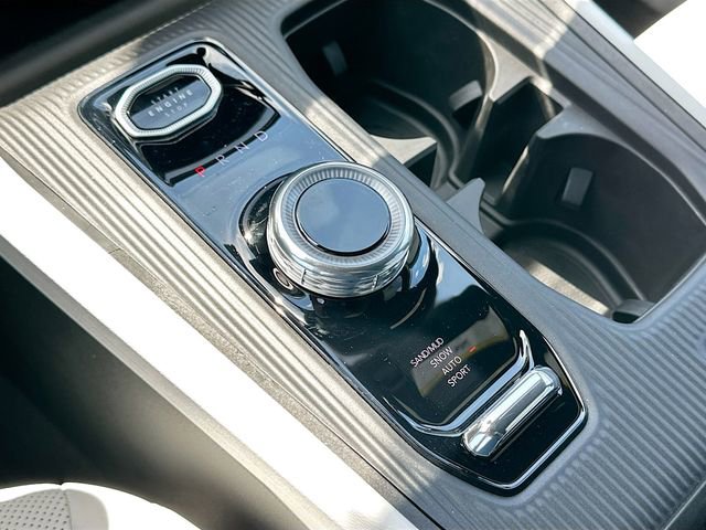 New 2026 Jeep Cherokee Overland w/ Advanced Pro Tech Group image 12