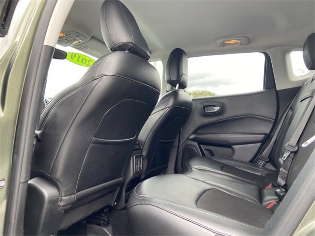 Used 2019 Jeep Compass Latitude image 29