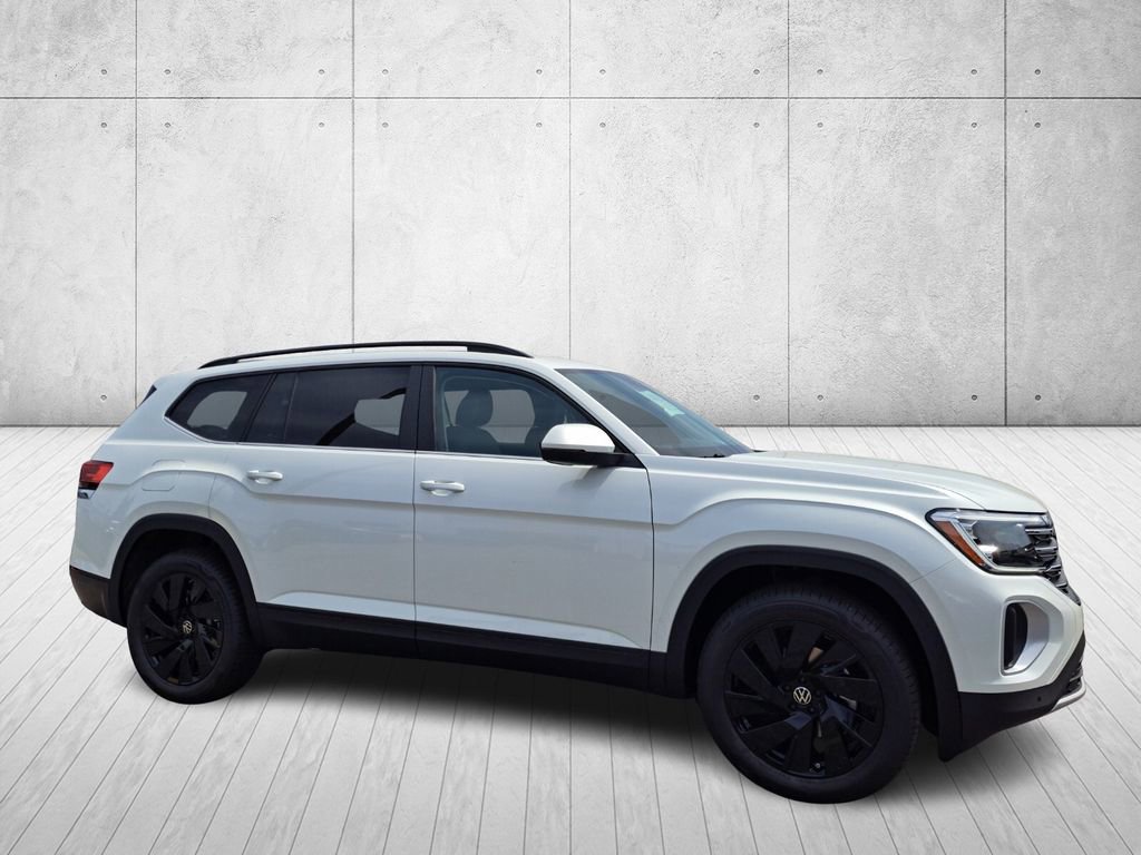 New 2026 Volkswagen Atlas SE image 3