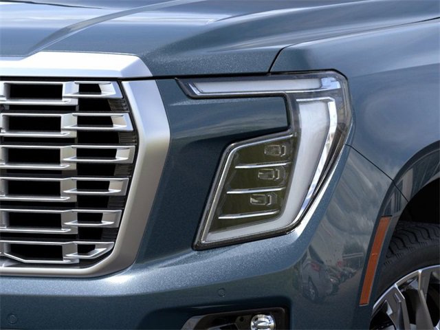 New 2026 GMC Yukon XL Denali w/ Denali Reserve Package image 10
