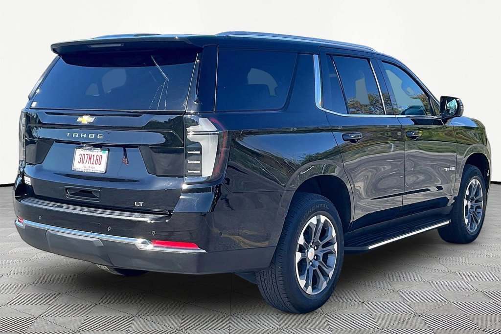 Used 2025 Chevrolet Tahoe LT w/ Comfort Package AWD/4WD image 6