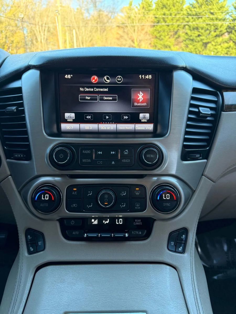 Used 2015 GMC Yukon Denali w/ Open Road Package image 28