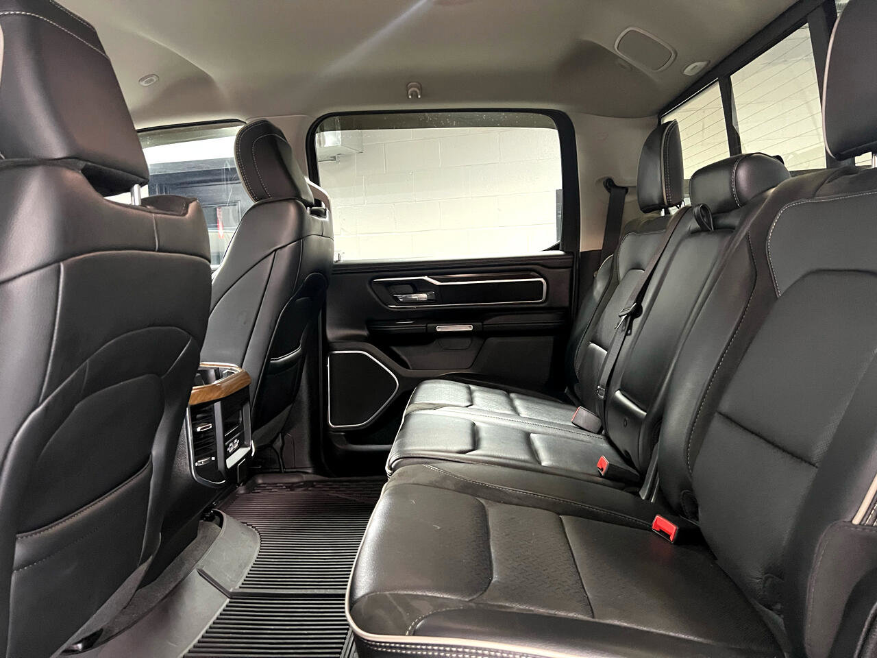 Used 2022 RAM 1500 Laramie image 29