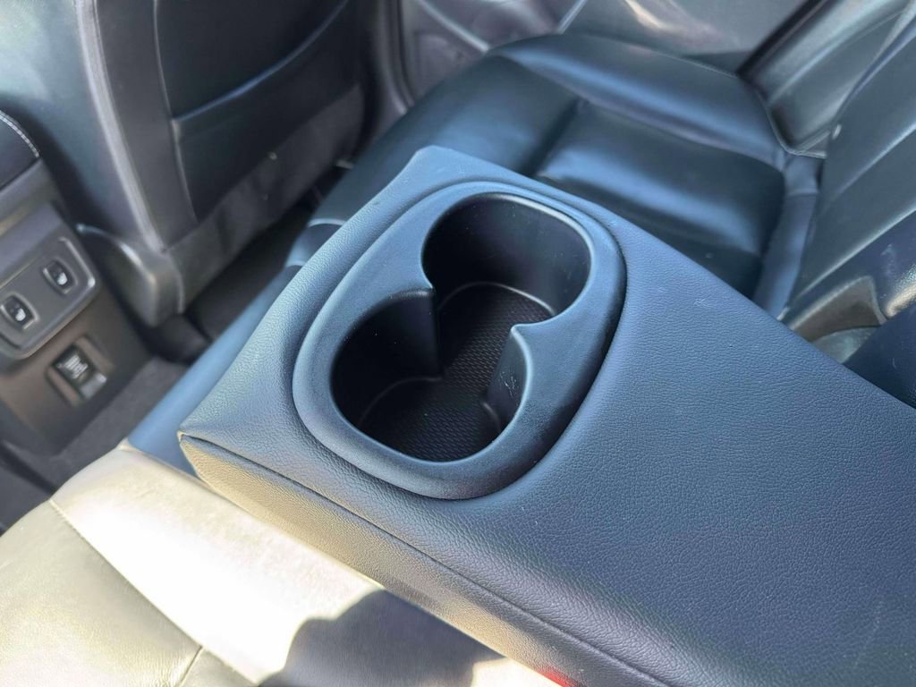 Used 2023 Mitsubishi Eclipse Cross SEL image 16