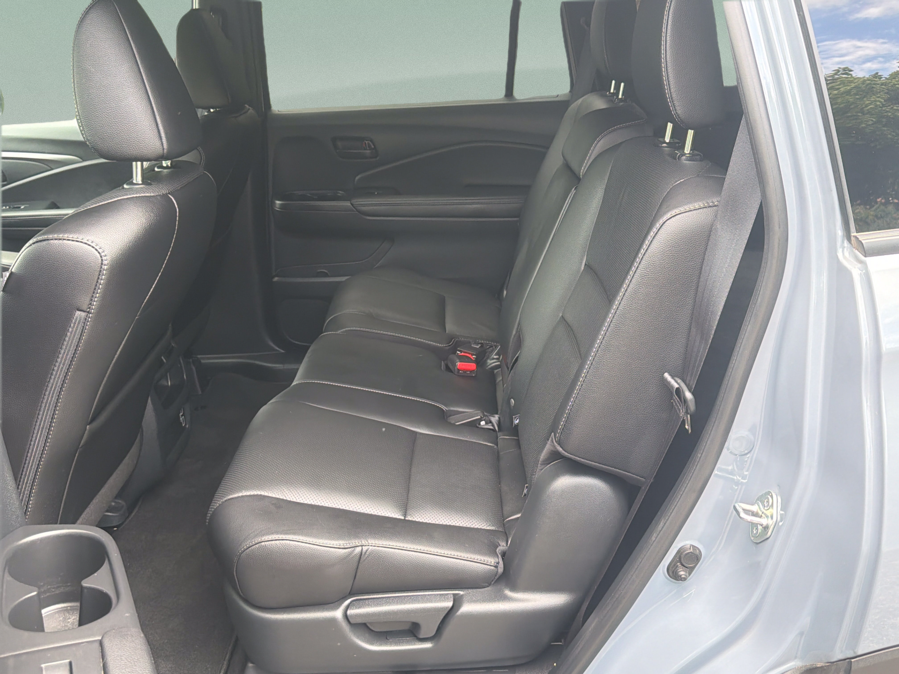 Used 2023 Honda Passport EX-L image 24