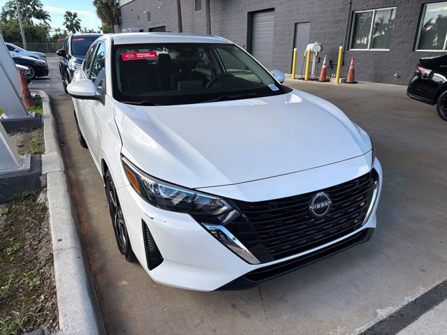 Used 2024 Nissan Sentra SV FWD image 8