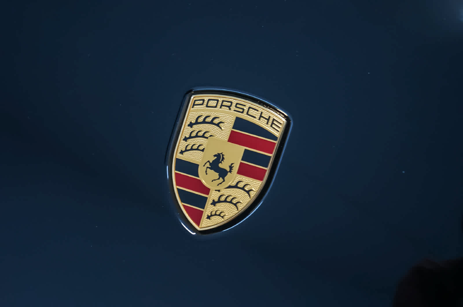 Certified 2026 Porsche Macan Turbo AWD/4WD image 16