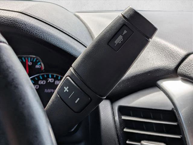 Used 2020 Chevrolet Suburban LT RWD image 12