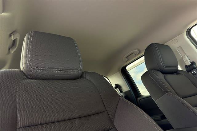 New 2026 Nissan Frontier SV w/ Tow Package RWD image 17